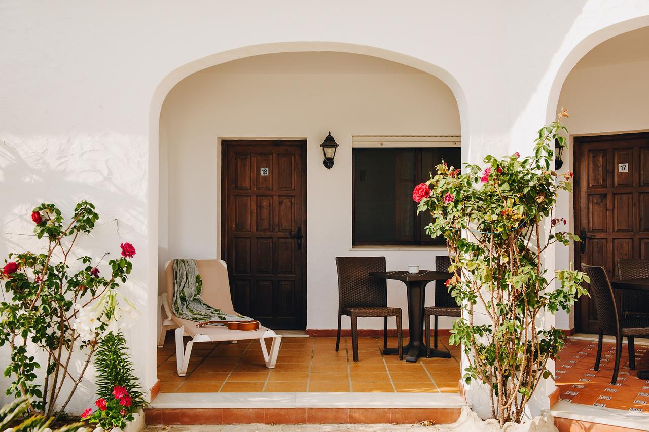 La Codorniz Hotel Tarifa Exterior photo